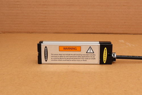 WARNING 
 . . 
 This sensor does not include the self checking redundant circuitry 
 necessary to allow its use in personnel safety applications. Its use 
 AWM 
 A/B 
 as a sensing device for personnel protection may create an unsafe 
 condition which could lead to serious injury or death. 
 BANNER 
 BANNER