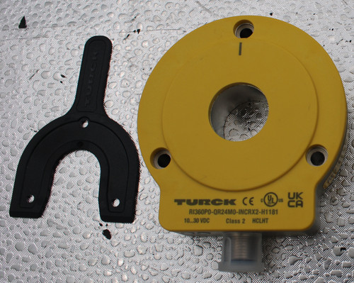 MOUn- 
 TURCK CE 
 "(UL) US 
 RI360PO-QR24MO-INCRX2-H1181 
 10 ... 30 VDC 
 Class 2 HCLHT