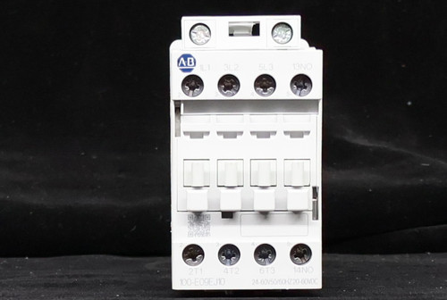 AB 
 1L1 3L2 5L3 13NO 
 2T1 
 4T2 
 6T3 
 14NO 
 100-E09EJ10 
 24-60V50/60HZ 20-60VDC