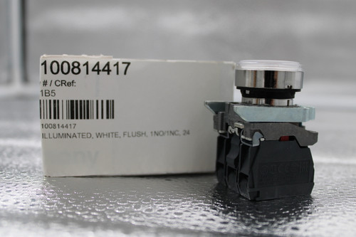 100814417 
 # / CRef: 
 1B5 
 100814417 
 ILLUMINATED, WHITE, FLUSH, 1NO/1NC, 24 
 LISTED 170M AC15: 240V 3A 
 IND. CONT. EQ. EN/IEC 60947-5-1 
 Made in France