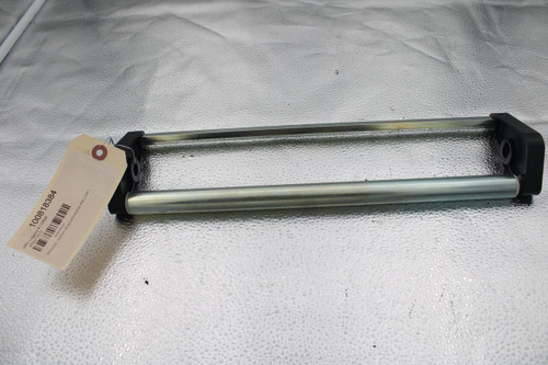 100818384 
 SRS Legacy # / CRef: 
 45421803 
 100818384 
 ROLLER, 18XP45 SENSOR7/8DOM PIN (16BF)