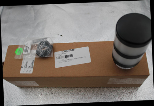 APPROVAL 
 O&F ADVANCED T 
 - SOLUTIONS CENTER 
 RDWARE PKT TL70 BLACK 
 Part# TL70GBT 
 181104 
 EID: 3181 
 3181104 
 Qty: 
 1 
 Assembled in Mexico 
 PO# 
 PU0016031 
 1 70GBT 
 S Legacy # / CRef: 
 TACK LIGHT MOUNTING BASE, 50 MM, SURFACE - 1/2 
 I CONDUIT MOUNT, BLACK 
 100835946 
 100835946