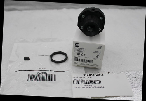 A.B 
 NOIR 
 NEGRO 
 Black Door Coupling Handle 
 SCHWARZ 
 OPERATING HANDLE 
 LEVIER DE COMMANDE 
 BETATIGUNGSHEBEL 
 MANIPULO DE 
 MANDO OPERATIVO 
 ACCIONAMENTO 
 UK 
 BLACK 
 CA CE 
 NERO 
 CAT 
 LISTED 
 Hardware kit. 3 Handl 
 140MT-SB 
 SER 
 A 
 PN-514069 
 00191326740081 
 1080 
 Rockwell ALPRODUCT OF USA 
 4013989379 
 mation, 1201 S 2nd St Mit 
 Milwaukee, WI 53204 2816 
 PN-191182 
 PN-191182 
 100843854 
 SRS Legacy # / CRef: 
 140MT-SB 
 100843854 
 CIRCUIT BREAKER DOOR HANDLE