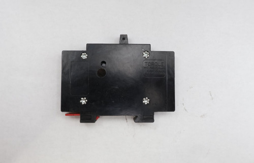 TORQUE 
 14-10 AWG 20 INLLES. 
 8 AWG 25 IN.LES. 
 6-4 AWG 27 IN.LES