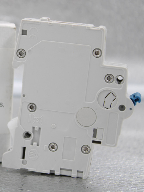 100846361 
 SRS Legacy # / CRef: 
 1492-SPM1C010 
 100846361 
 BULLETIN 1492-SPM SUPPLEMENTARY PROTECTORS, 
 1-POLE, TRIP CURVE C, 1 A, NO NEUTRAL