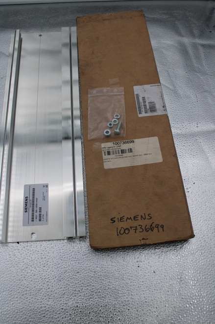 SIEMENS 
 Simatic S7 
 1P 6ES7 590-1AE80-0AA0 
 S JLP/M9 
 PROFILSCHIENE 
 2.6 MM 
 MADE IN GERMANY 
 FS: 01 
 SRS Legacy # / CRef 
 GES75901AE800AA0 
 SIMATIC S7-1500 MOUNTING RAIL 482MM INCL GRND ELE 
 O 
 DIN RAIL 
 SIEMENS 
 100736699 
 100736699 
 500 MOUNTING 
 10073 6699 
 QTY 
 IP BES7 5901 AEBO-OAD 
 S JLP/MB 
 4 025515 075361 
 IAL PACKAGING 
 support.industry.siemens.com