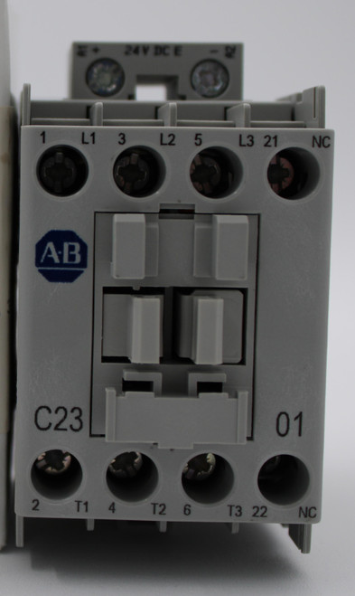 24V DC E 
 100785302 
 1 L1 3 L2 5 L3 21 NC 
 SRS Legacy # / CRef: 
 100-C23EJ01 
 A.B 
 100785302 
 CONTACTOR - IEC, ELECTRONIC 24VDC COIL, 23A, 
 1NC AUX 
 C23 
 01 
 2 
 T1 
 T2 6 
 T3 22 
 NC