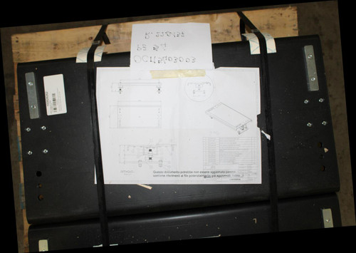 B. 550135 
 BS R ! 
 OCHPP03003 
 100826262 
 o .. ... 
 5 PZ 
 EFZ M10x20 DIN 6721 EN GO 1665 
 Sulmondo Track Us 20 
 100MC072 
 ondella TE M16-017 ZB UNI6592 
 MC104MCOBB 
 6 ZB 7473/982 
 MODISMOS 
 Vite TEFZ M 1 6x30 DIN 6921 EN ISO 1 6 
 DADO ESAGONALE FLANGIATO ZIGRINATO MIO150416 
 (m) (v) 
 AC 104MC910 
 6 MC012MC06 
 DIN6923. 
 MC104MC132 
 Vite TEFZ M1 2:20 DIN 6921 EN ISO 165 
 Dado esagonale M24 ZB UNI 58/4032/934 
 191 
 A MC102MC007 
 Rondella piano 24. 78. 4593/1 94 78 
 3 0CM5107005 
 ondella piano 24 ZB 6592/125A/7089 
 Lower adjustable support M24 
 OCM5107004 |Upper adju 
 TOCM5107006 
 le support M24 
 Track support Straight W = 800 
 POS 
 CODICE 
 DICE 
 DESCRIZIONE 
 QTA 
 DETTAGLIO 
 Questo documento potrebbe non essere aggiornato perchè 
 SCALA 2:5 
 contiene riferimenti al file potenzialmente già aggiornati. (altro ... ) 
 CONFIDENTIAL