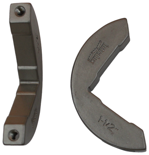 intralox 
 9-1/200 
 100672900 
 SRS Legacy # / CRef: 
 A3EXXX1D5IMT-10 
 100672900 
 1.5 In STAINLESS STEEL HEAVY DUTY SPLIT RETAIN 
 RING FOR 1.5 In SQUARE SHAFT