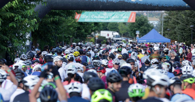 Alp Cerdanya Cycle Tour: La renovada Alpinum TotalEnergies con Indurain y Chavan