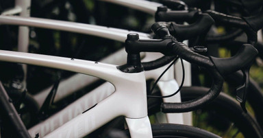 Duelo en el pavé: Specialized Roubaix 22 y Roubaix 23
