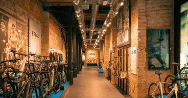 ESCAPA adquiere la icónica tienda de Orbea Campus Barcelona