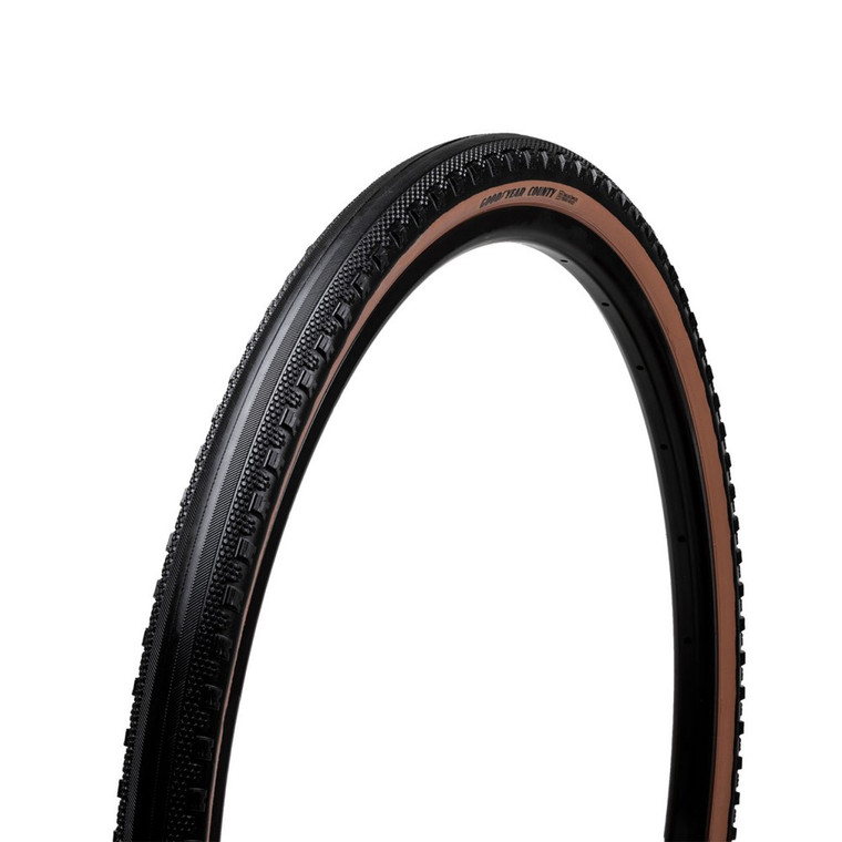 Cubierta Goodyear County Ultimate 700 Marron