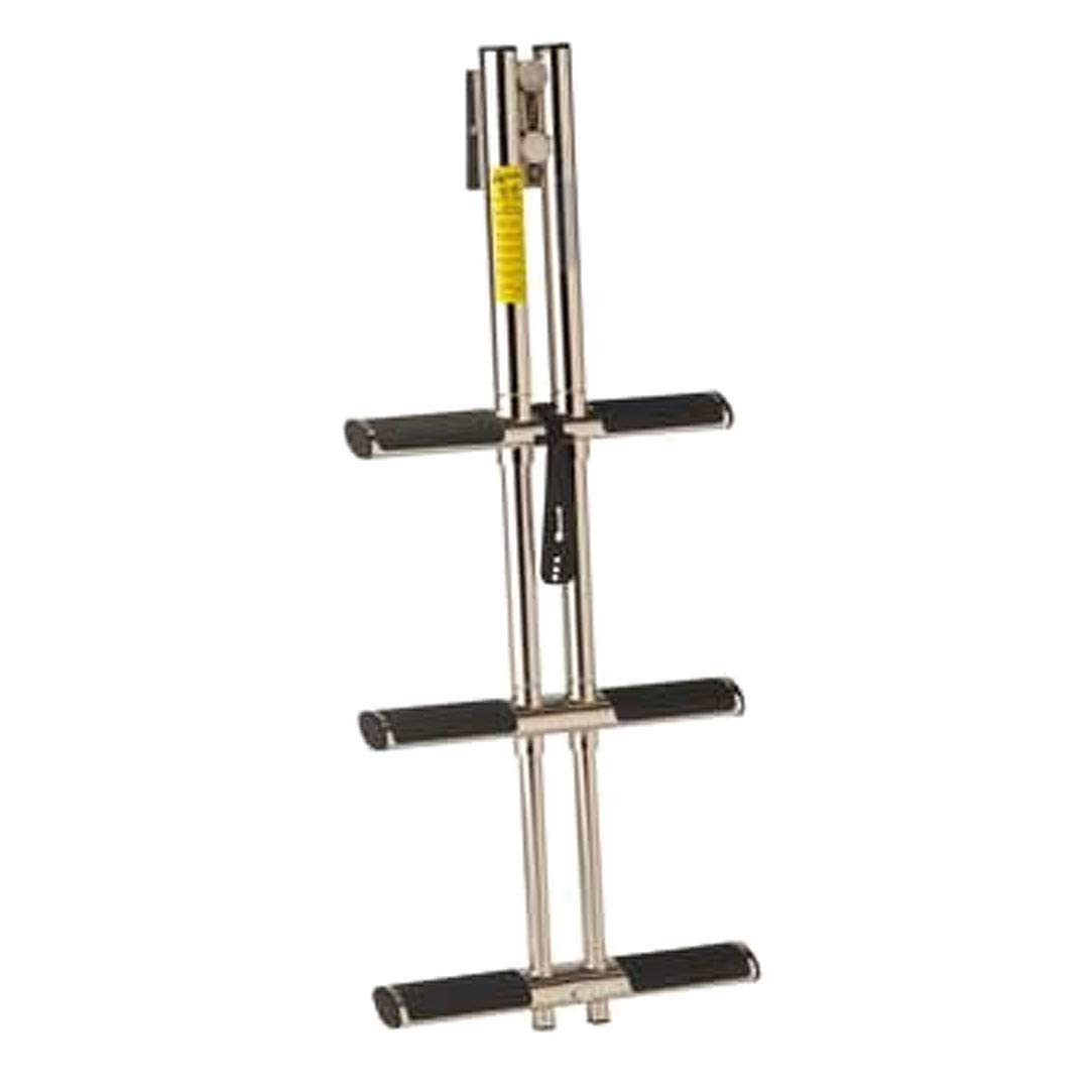 Attwood Marine 19843