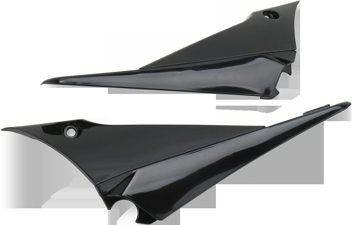 UFO Plastics YA04829-001