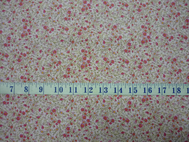 Soleil Pink Flowers Cottage Floral Cotton Quilting Fabric 1/2 YARD