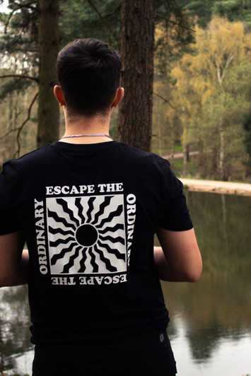 Unisex Escape the Ordinary T-shirt
