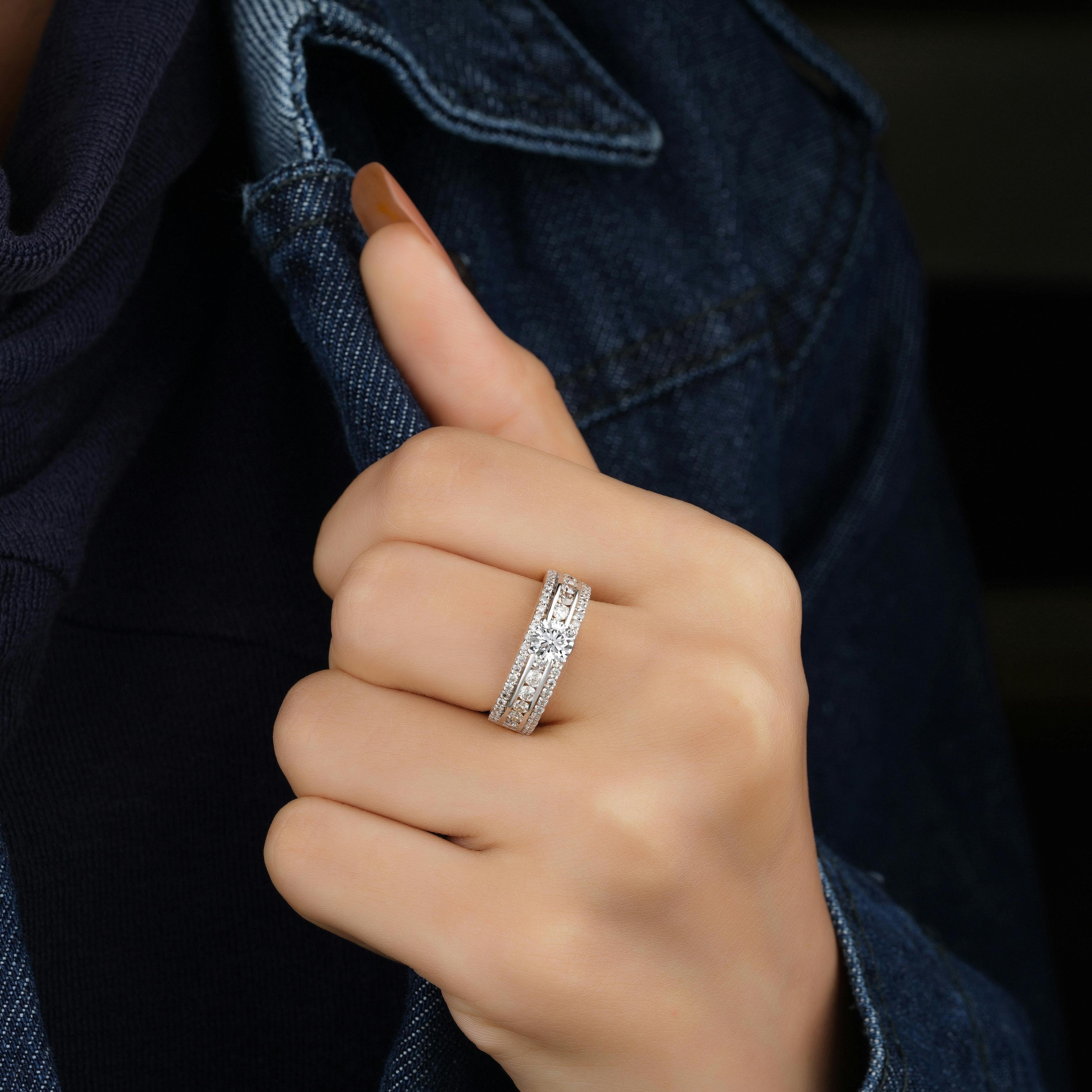 diamond-eternity-ring4.jpg