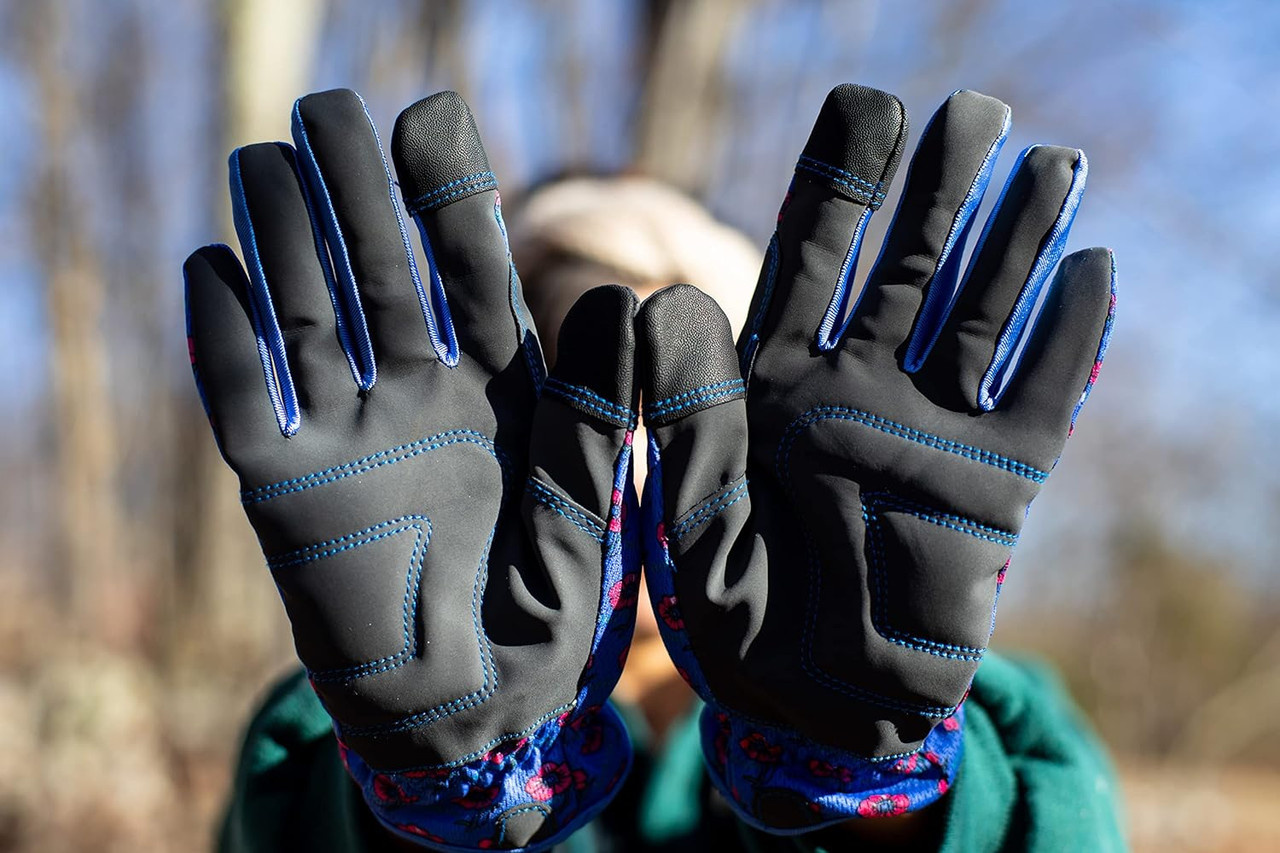 Shop Pair Women All Purpose Gardening Gloves - Main Image