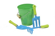 How to Use Water Pails with a Garden Tools Set: Tips & Tricks