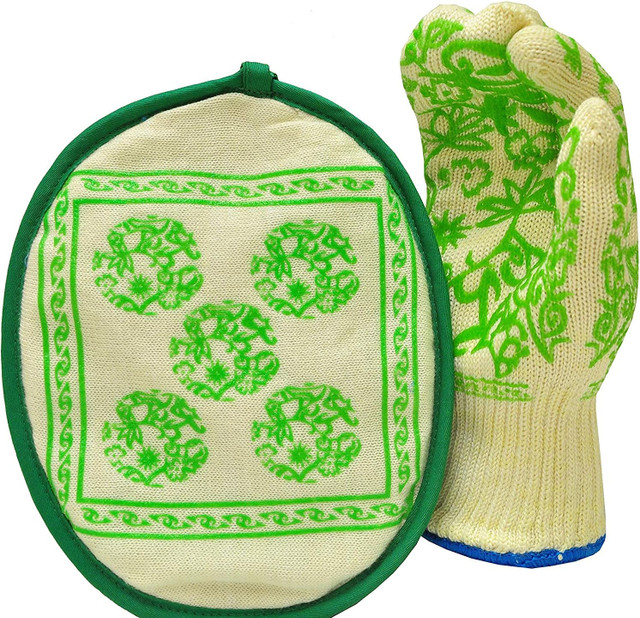 Heat-Resistant Oven Gloves Set with 3-Finger Design and Pot Holder DuPont™ Nomex® & Kevlar®