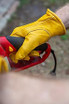 Grain cowhide leather work gloves, winter work gloves, leather gloves with red fleece lining, grain leather work gloves