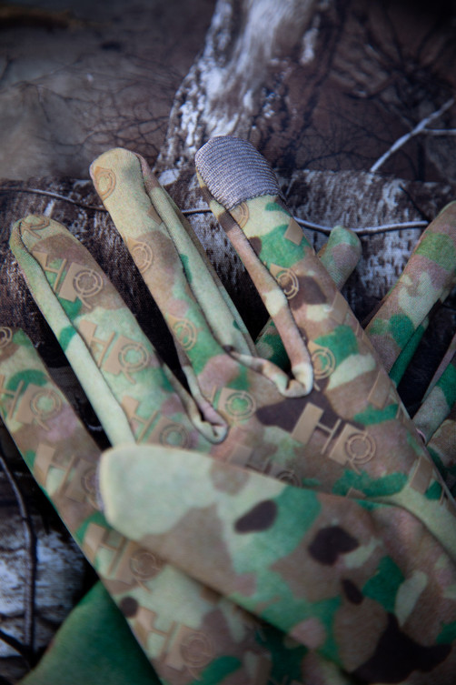 Lightweight Camouflage Hunting Gloves - view 10 - G & F Products