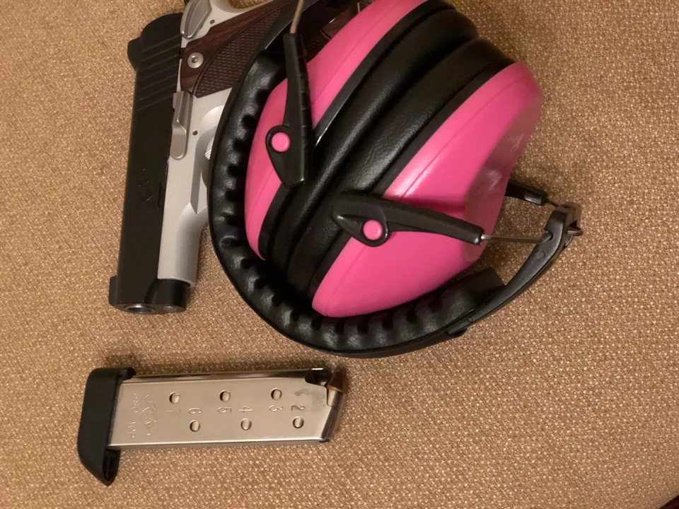 Safety Earmuffs, earmuffs, ear muffs, ear muffler, ear protection muffs, hearing protection, ear muffs winter