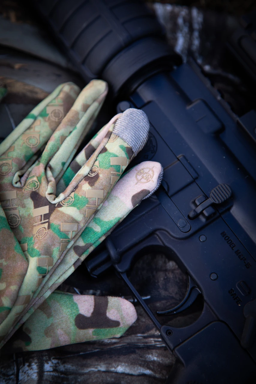 Lightweight Camouflage Hunting Gloves - view 9 - G & F Products