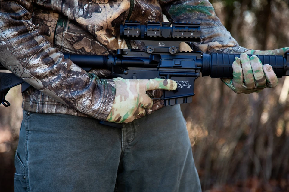 Lightweight Camouflage Hunting Gloves - view 11 - G & F Products