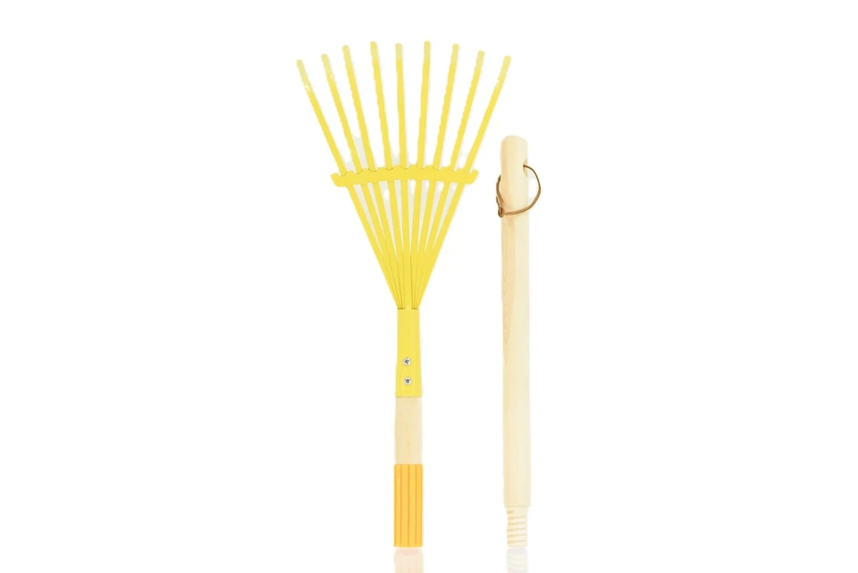 10019 JustForKids Kids Garden Tool Set - view 3 - JustForKids
