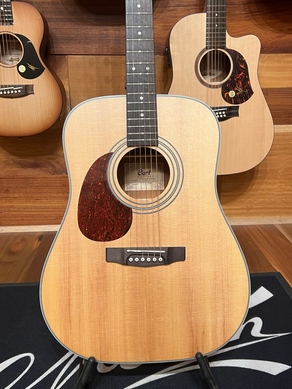 Cort Earth 70 Left Hand Dreadnought Acoustic Guitar - Open Pore