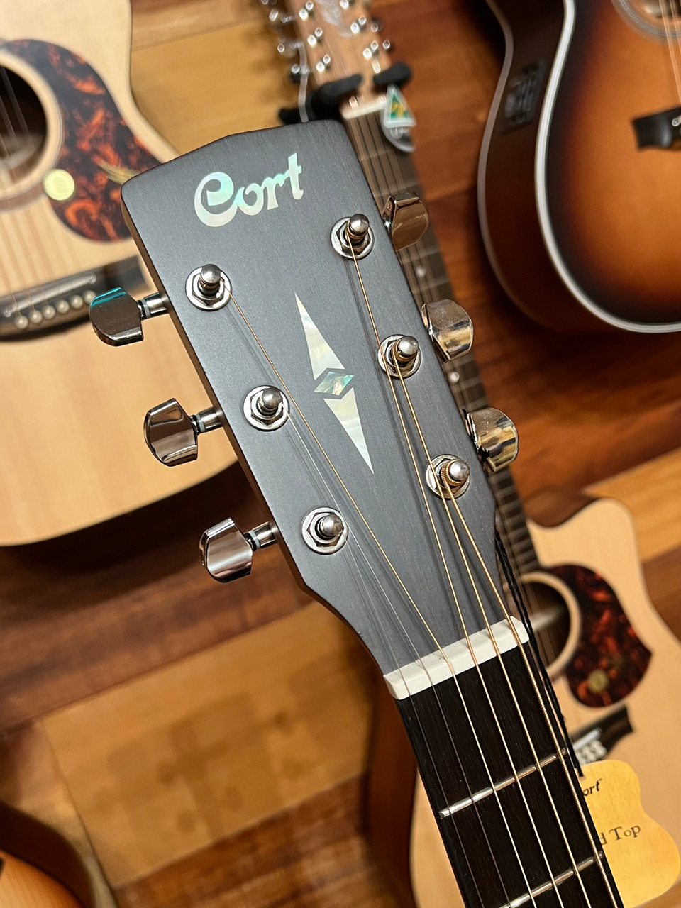 Cort Earth 70 Left Hand Dreadnought Acoustic Guitar - Open Pore