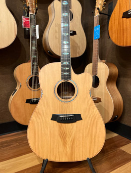 Cole Clark FL3EC-COLB - FL Dreadnought 3 - Cedar of Lebanon Blackwood