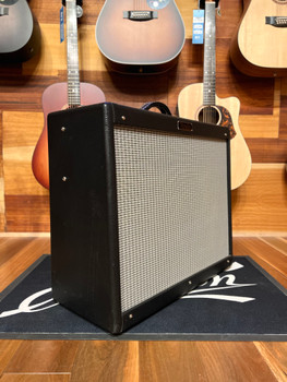 Pre-Owned Fender Hot Rod Deville III 212 Pre-Owned Fender Hot Rod Deville III 212