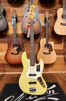 B-Stock Fender Player II Jazz Bass, Rosewood Fingerboard, Hialeah Yellow M13