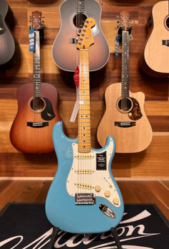 B-Stock Fender Player II Stratocaster, Maple Fingerboard, Aquatone Blue M09