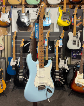 Pre-Owned Fender Dealer Exclusive Player II Stratocaster, Roasted Maple Neck, Sonic Blue Pre-Owned Fender Dealer Exclusive Player II Stratocaster, Roasted Maple Neck, Sonic Blue