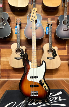 Pre-Owned Fender Player Jazz Bass, Maple Fingerboard, 3-Color Sunburst