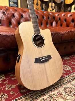 Cole Clark CCSFL1EC-BM Studio 1 Series Dreadnought - Bunya Queensland Maple
