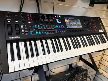 Yamaha MODX M6 61-Key Synthesizer - Trade In