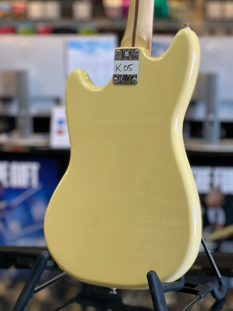 B-Stock Fender American Performer Mustang, Rosewood Fingerboard, Vintage White K05