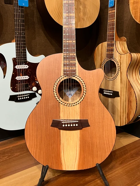Cole Clark Studio Recording Deluxe Grand Auditorium - Redwood/Blackwood with Rosewood Fingerboard