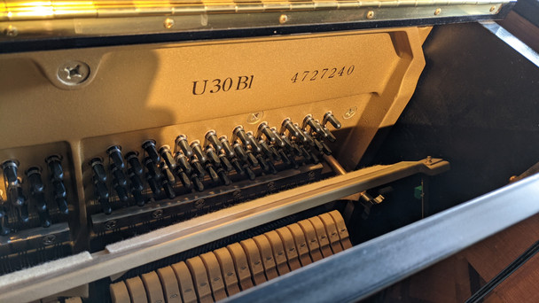 Yamaha U30BL Upright Piano Second Hand (1989)