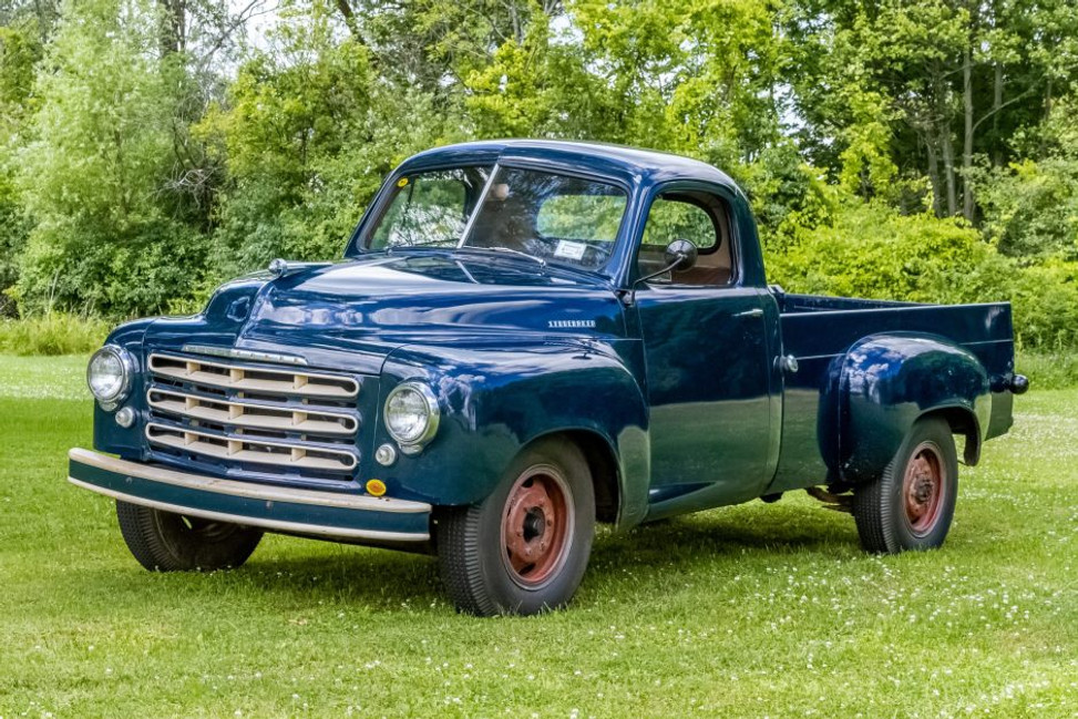 1950 Studebaker 2r10 Catalog and Classic Car Guide