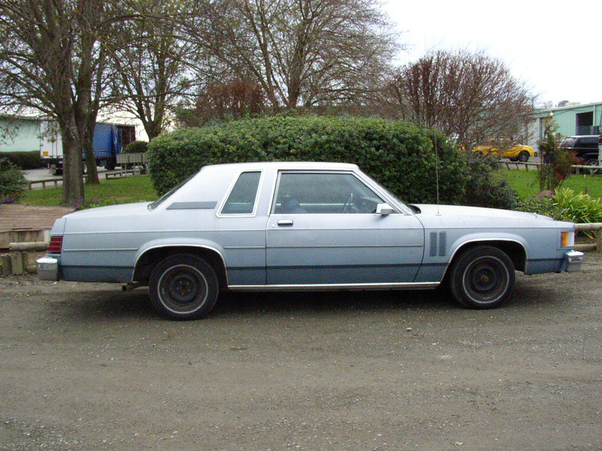 1979 Mercury Marquis Catalog and Classic Car Guide