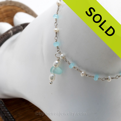 Solid Sterling Simple Lovely Pale Aqua Sea Glass Ankle Bracelet With Pearls and Aquamarine Delicate Chain
Handcrafted Solid Sterling on a pearl and aquamarine sterling chain.