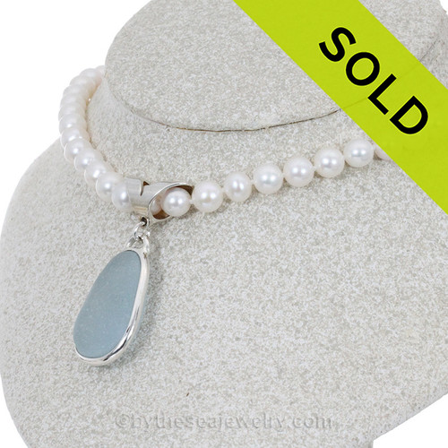 Sea Glass and real pearls on this love and feminine sea glass necklace.