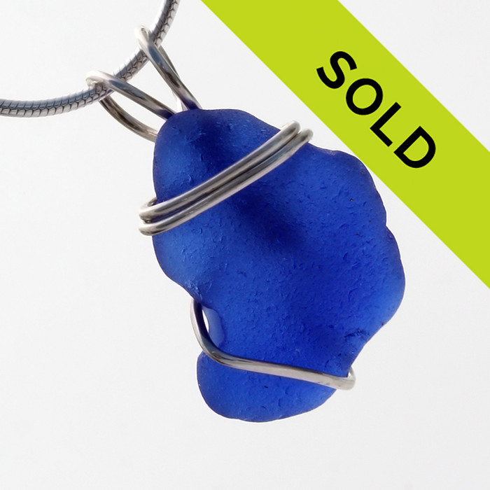 Sorry this blue sea glass pendant has sold!