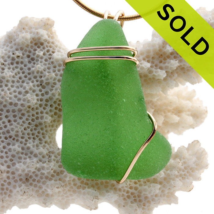 A Simple Larger Green Sea Glass In Gold Basic Beach Wrapped Pendant.
Sorry this Sea Glass Jewelry selection has been SOLD!